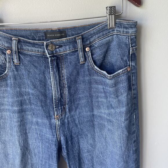 Silver Jeans Co Highly Desirable Jeans Women's Size 30/28 Medium Wash‎ - Picture 2 of 7